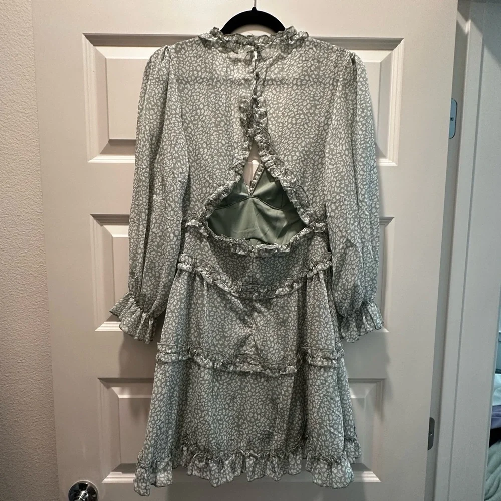 Long Sleeve Dress Deep V Neck Ruffle Layer Swing Mini Dresses Open Back - Picture 5 of 14